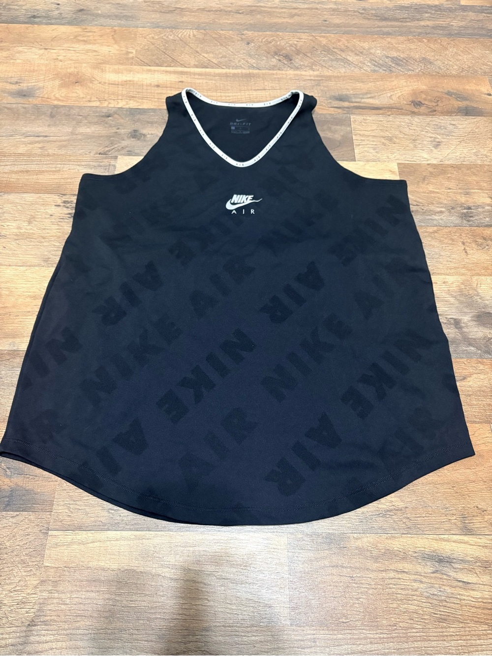 Nike Air Dri-FIT Tank Top Women’s Size Large Black Athletic Sleeveless Top